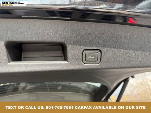 Used 2025 GMC Acadia Elevation w/ Elevation Premium Package image 38