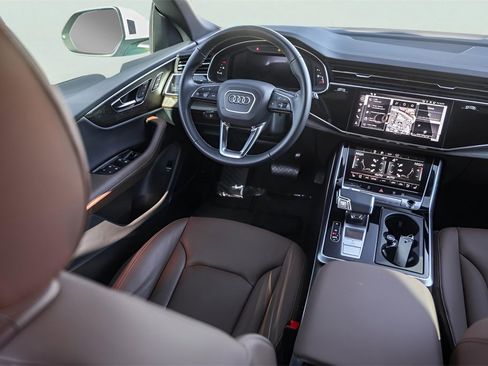 Used 2025 Audi Q8 Premium Plus image 30