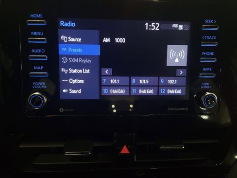 Used 2023 Toyota Camry SE image 25