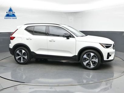Used 2024 Volvo XC40 B5 Plus