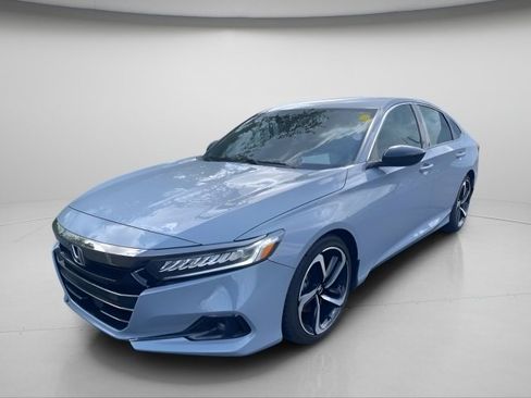 Used 2021 Honda Accord Sport image 2