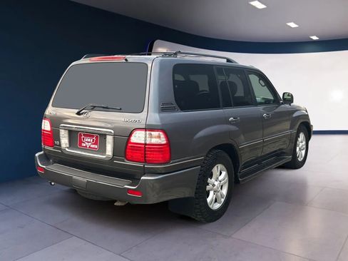 Used 2005 Lexus LX 470 LX 470 Sport Utility 4D w/ Preferred Accessory Pkg image 5