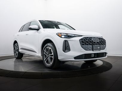 Certified 2025 Audi Q5 Premium w/ Convenience Package