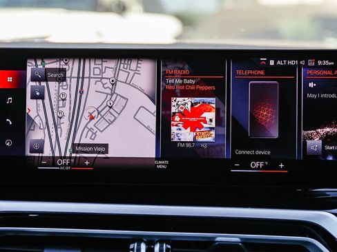 Used 2023 BMW i4 eDrive40 image 14