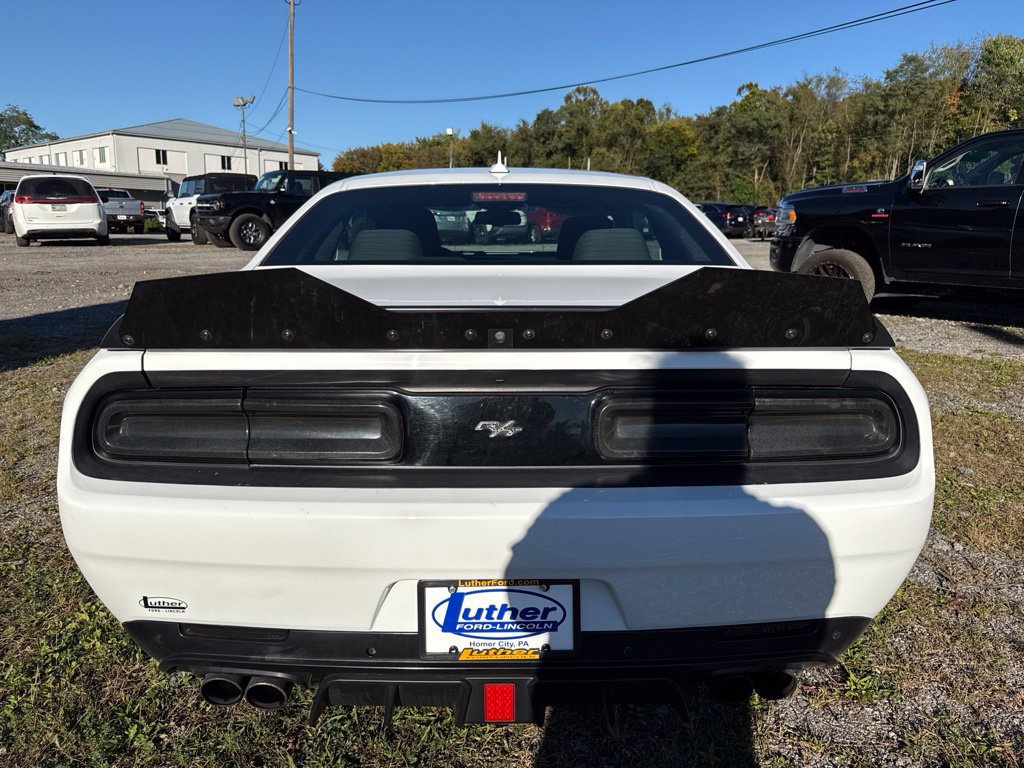 Used 2019 Dodge Challenger R/T Scat Pack RWD image 6