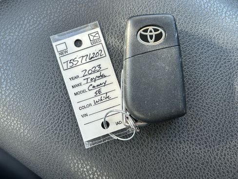 Certified 2023 Toyota Camry SE FWD image 32