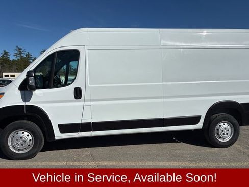 Used 2023 RAM ProMaster 2500 FWD image 6