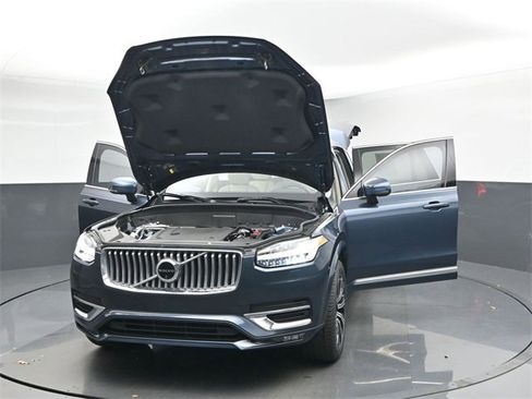 Used 2024 Volvo XC90 B6 Plus w/ Protection Package Premier image 53