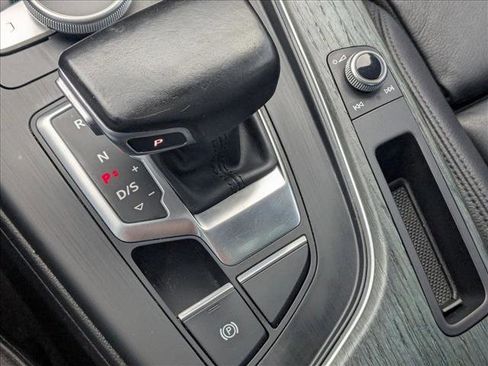 Used 2017 Audi A4 2.0T Premium Plus w/ Premium Plus Package image 12