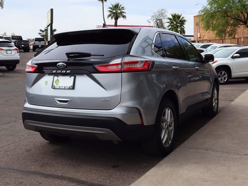 Used 2022 Ford Edge SEL image 13
