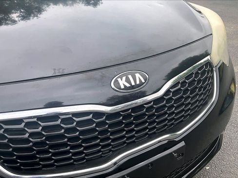 Used 2016 Kia Forte LX w/ LX Popular Plus Package FWD image 32