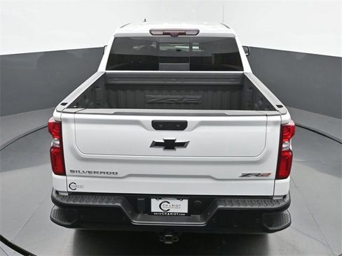 Used 2022 Chevrolet Silverado 1500 ZR2 image 42
