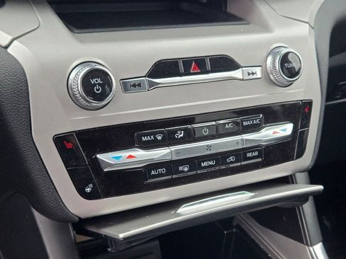 Certified 2023 Ford Explorer XLT w/ Equipment Group 202A image 29