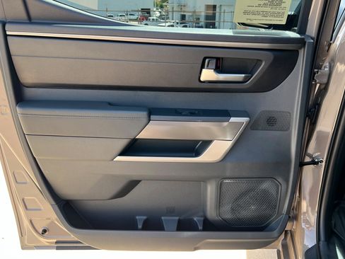 New 2026 Toyota Tundra SR5 AWD/4WD image 18
