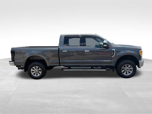 Used 2017 Ford F350 Lariat w/ Chrome Package AWD/4WD image 6