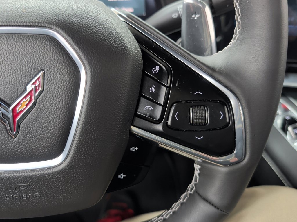 Used 2024 Chevrolet Corvette Stingray Preferred Conv w/ Z51 Performance Package RWD image 15