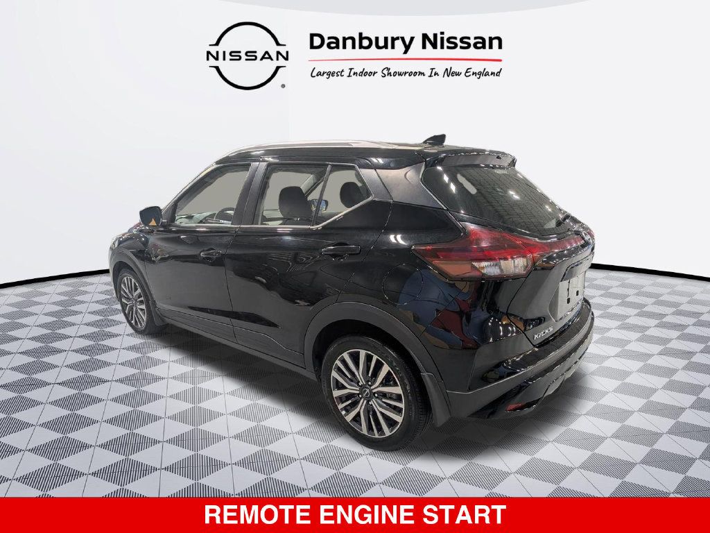 Used 2024 Nissan Kicks SV FWD image 6