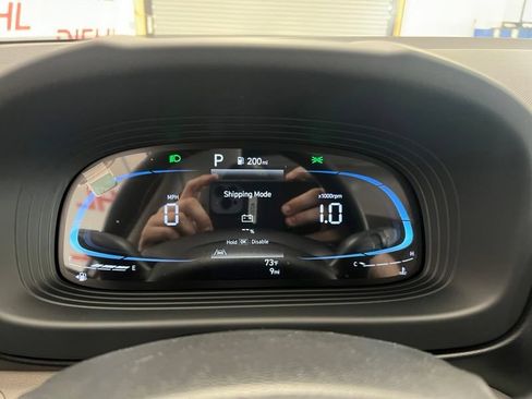 New 2026 Hyundai Venue SEL FWD image 25