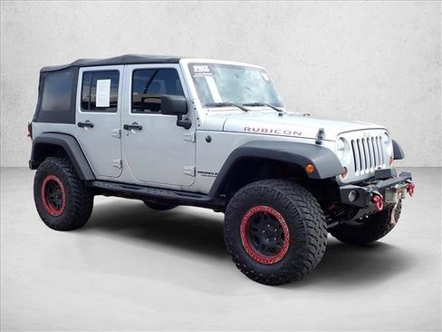 Used 2010 Jeep Wrangler Unlimited Rubicon AWD/4WD image 6