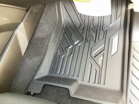 New 2026 GMC Canyon Elevation w/ Convenience Package image 22