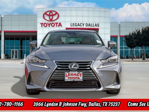 Used 2020 Lexus IS 300 w/ Premium Package image 5