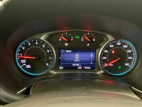 Used 2021 Chevrolet Equinox LT w/ Driver Convenience Package AWD/4WD image 23