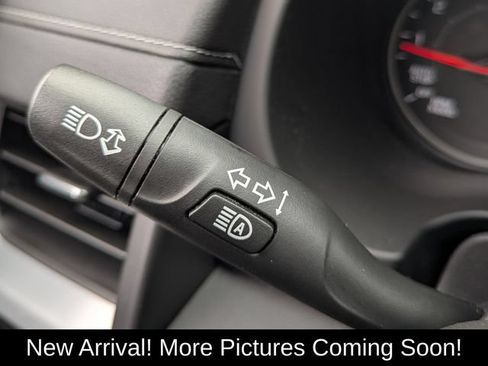 Certified 2023 GMC Terrain SLE w/ Driver Convenience Package AWD/4WD image 20