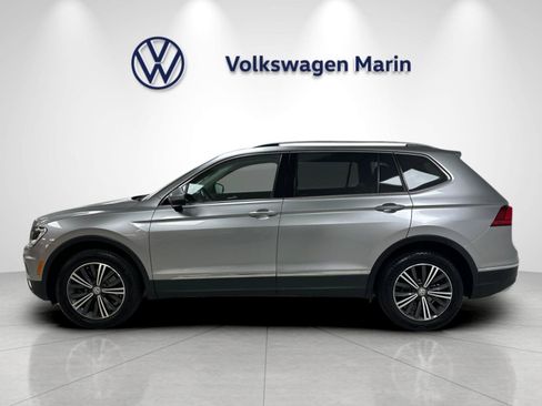 Used 2019 Volkswagen Tiguan SEL FWD image 2