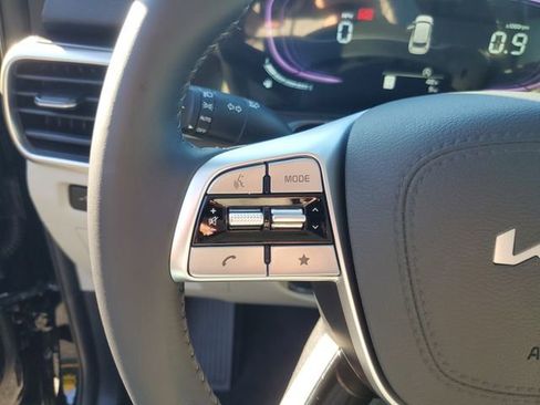 New 2025 Kia Telluride S image 17