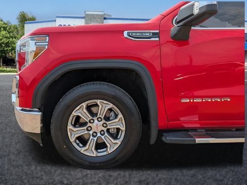 Used 2021 GMC Sierra 1500 SLT AWD/4WD image 12