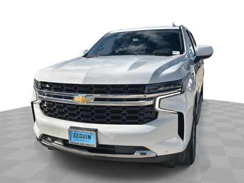 Used 2023 Chevrolet Suburban LS w/ Driver Alert Package RWD image 1