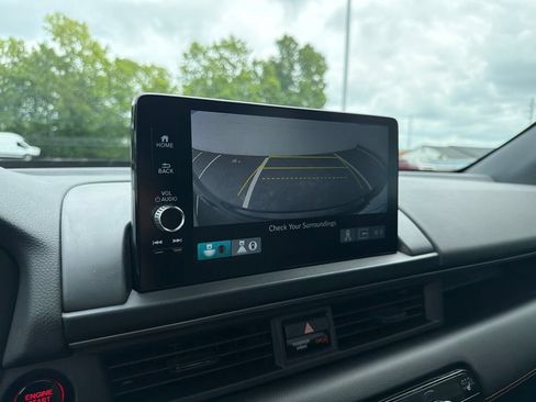 Certified 2024 Honda Pilot TrailSport image 31