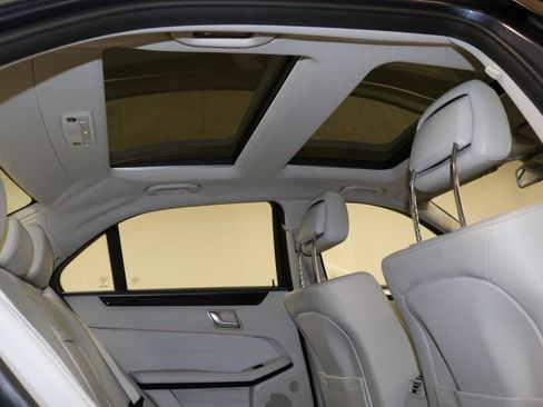 Used 2015 Mercedes-Benz E 350 Sedan image 92