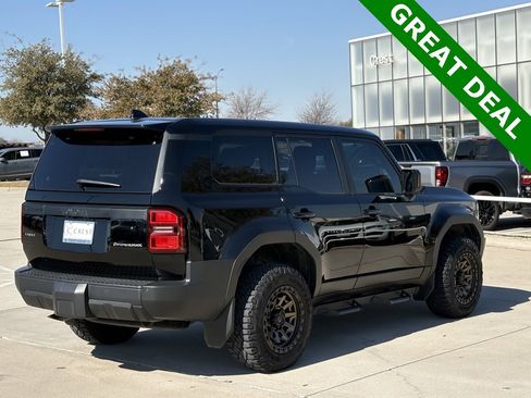 Used 2024 Toyota Land Cruiser image 6