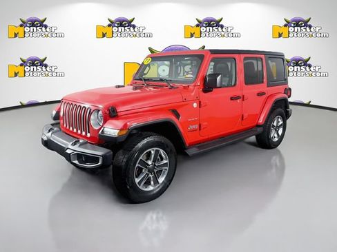 Used 2019 Jeep Wrangler Unlimited Sahara w/ Uconnect 4C Nav & Sound Group AWD/4WD image 1