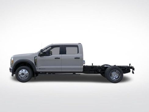 New 2026 Ford F450 XLT w/ XLT Value Package AWD/4WD image 5