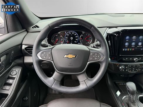Used 2023 Chevrolet Traverse High Country image 12