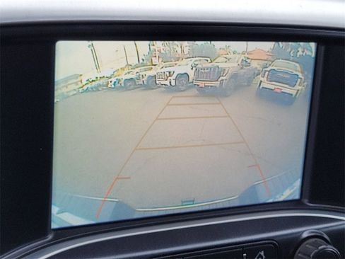 Used 2018 GMC Sierra 2500 SLT w/ Duramax Plus Package image 15