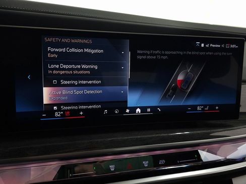 New 2026 BMW 740i xDrive image 20