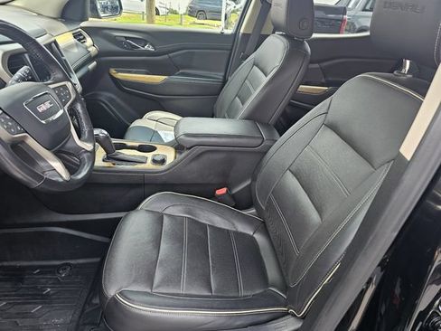 Used 2019 GMC Acadia Denali w/ Technology Package FWD image 20