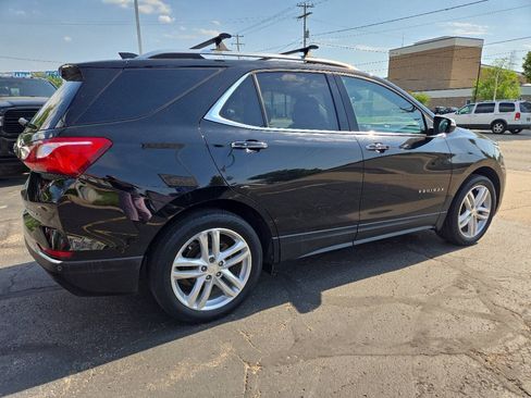 Used 2019 Chevrolet Equinox Premier w/ Premier True North Edition AWD/4WD image 6