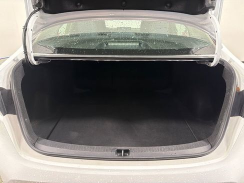 Used 2023 Toyota Corolla LE FWD image 18