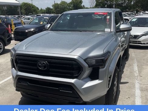 Used 2025 Toyota Tacoma SR5 RWD image 1