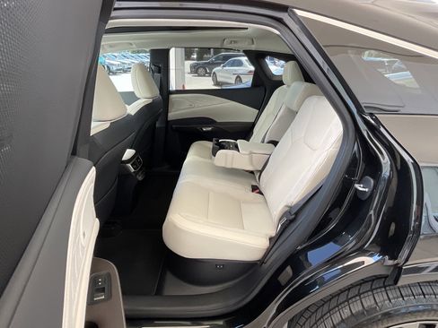 Used 2026 Lexus RX 350 w/ Convenience Package image 27