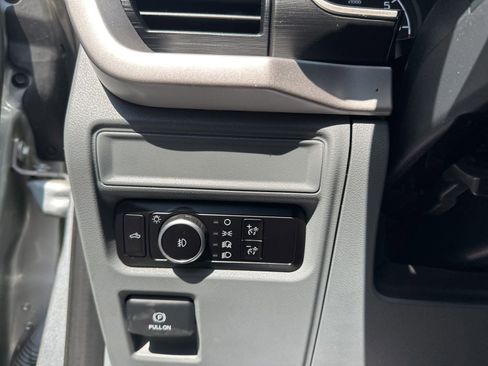 Used 2023 Ford F150 XLT image 27