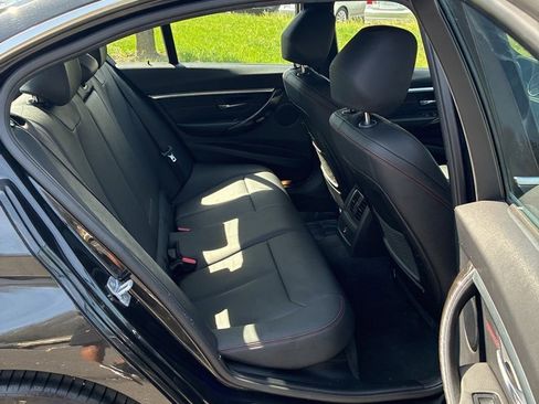 Used 2017 BMW 330e image 13