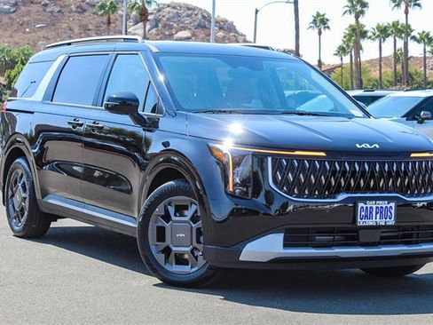 New 2026 Kia Carnival EX image 2