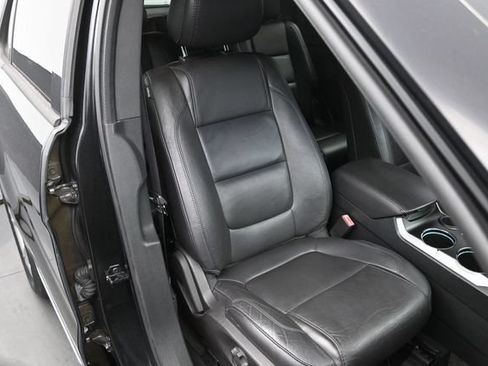 Used 2014 Ford Explorer Limited FWD image 11