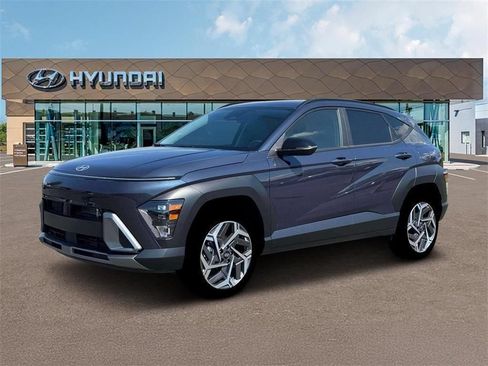 Used 2026 Hyundai Kona SEL Premium AWD/4WD image 2