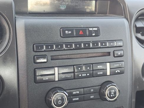 Used 2014 Ford F150 STX w/ Equipment Group 201A Mid AWD/4WD image 18